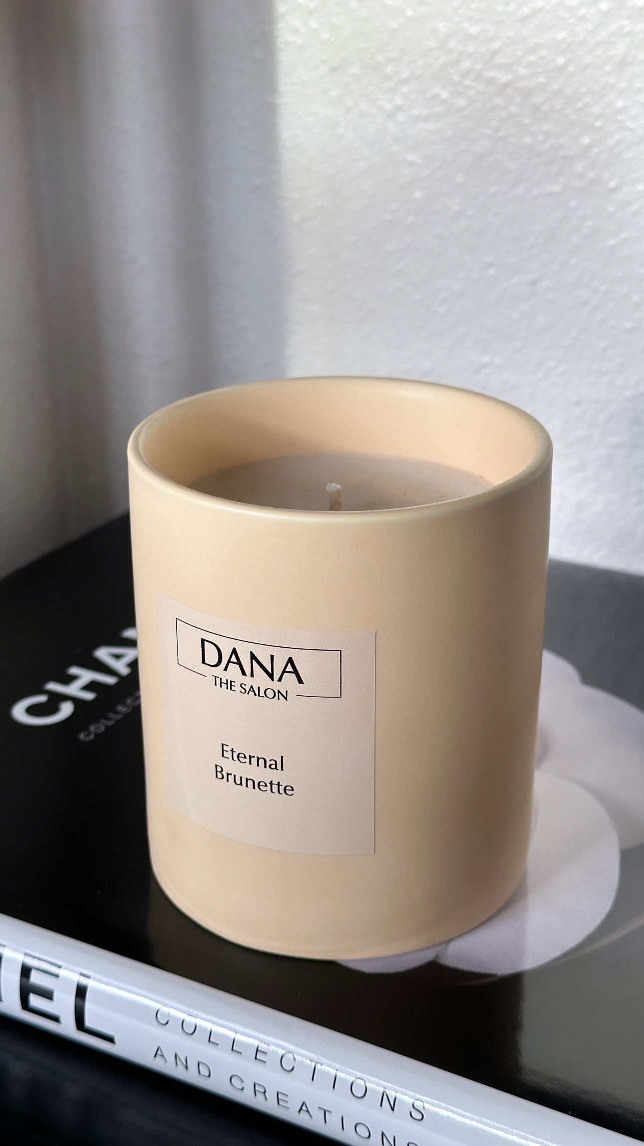 Dana the salon Candle